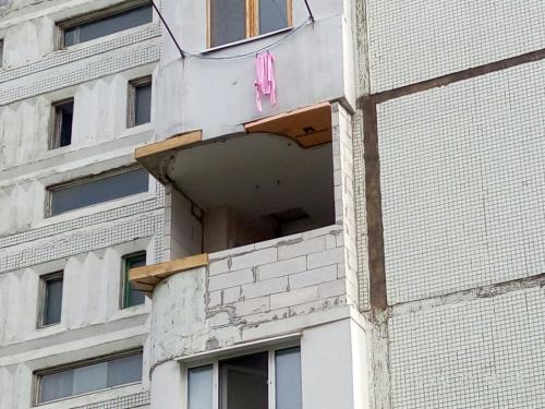 Кладка пеноблока на балконе. Почему кладка из пеноблока на балконе вам не нужна