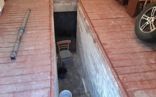 Какие полы лучше сделать в гараже. Деревянный пол в гараже