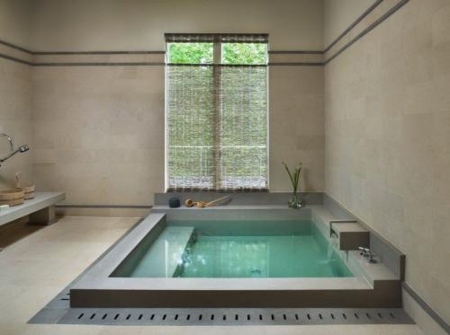 Дизайн ванной комнаты в арабском стиле. Привлекательный минимализм Страны Восходящего Солнца