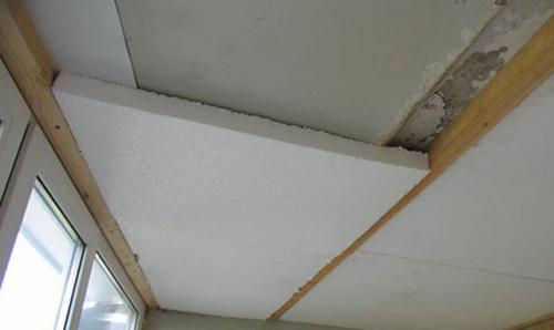 Какая должна быть толщина утеплителя на потолке. Теплоизоляция с использованием пенопласта
