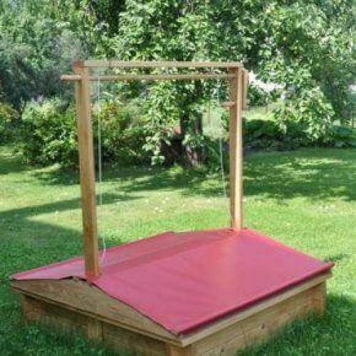 Тент для песочницы своими руками. Из чего делаются песочницы своими руками: фото и советы