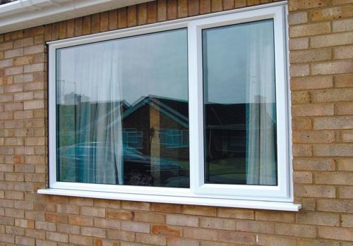 Окна чем заделать. Ремонт и отделка: как заделать щели в окнах, если холодно, гуляют сквозняки? 02