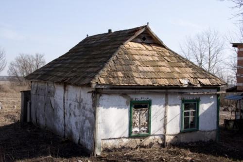 Как привести в порядок старый деревянный дом. С чего начать восстановление старого дома