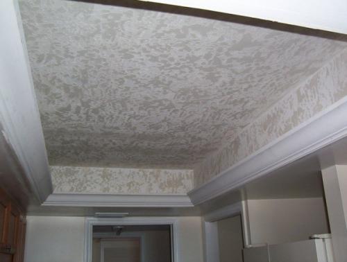 Чем отделать потолок недорого. Обновляем потолок недорого: самый дешевый способ отделки