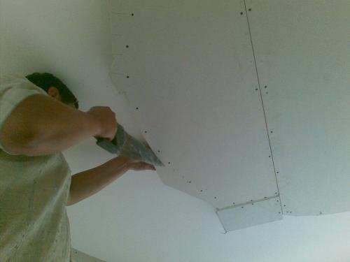 Как сделать потолок в частном доме из гипсокартона. Какие инструменты и материал понадобятся