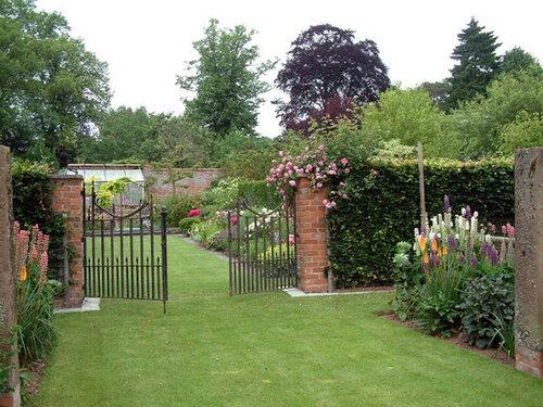 С чего начать обустройство участка. Планировка пустого участка под ИЖС — с чего начать обустройство