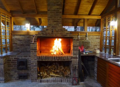 Быстрый мангал из кирпича. Мангал из кирпича: чертежи, фото, видео. Инструкция, как сделать простой мангал на участке?