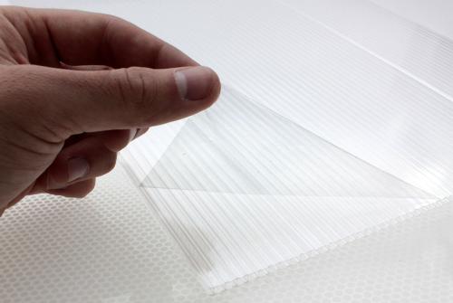 Обшивка теплицы поликарбонатом. Монтаж поликарбоната на кровельные саморезы