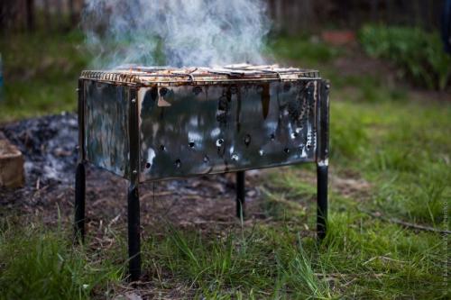 Барбекю своими руками размеры. Мангал своими руками — инструкция, как сделать из метала и кирпича (100 фото новинок)