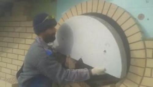 Вокруг окна кирпич. Обрамление окон кирпичом