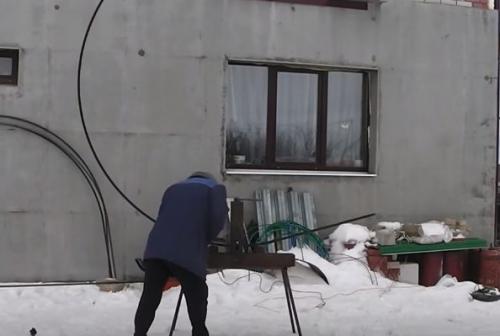 Теплица из профильной трубы чертеж. Самодельная теплица из профильной трубы и поликарбоната