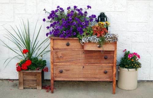 Обустройство клумбы своими руками. Создание клумбы своими руками