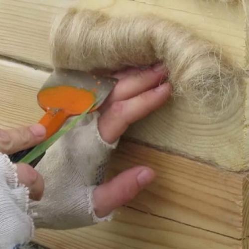 Монтаж бруса профилированного. Самый важный первый венец 06