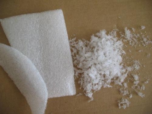 Как сделать из пенопласта домик снежный. 7 способов сделать искусственный снег в домашних условиях