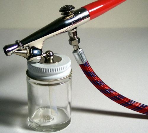 Краскопульт ручной: особенности и преимущества инструмента