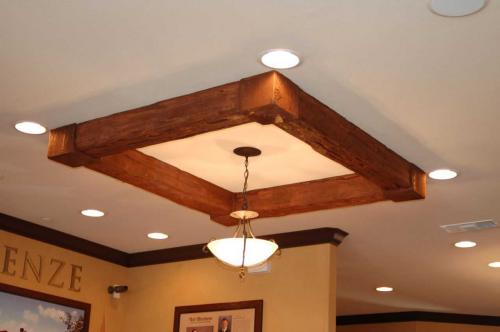 Как отделать потолок с балками. Стили интерьеров, где балочные конструкции наиболее уместны