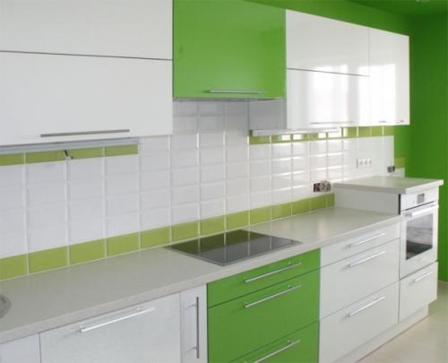 Бело-зеленые кухни: сочетание стиля и комфорта 19 Бело-зеленые кухни: сочетание стиля и комфорта 19