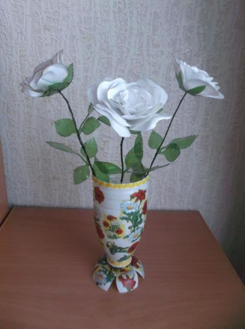 Цветы из пластиковых бутылок для улицы. Цветы из пластиковых бутылок: делаем для дачи, сада и огорода по инструкции для начинающих, фото обзор лучших идей