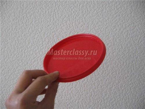 Цветы из разноцветных пластиковых бутылок своими руками. Мастер-класс по изготовлению простого цветка 06 Цветы из разноцветных пластиковых бутылок своими руками. Мастер-класс по изготовлению простого цветка 06