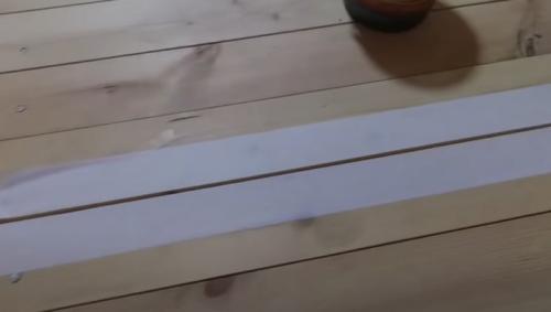 Как заделать щели в деревянном полу: эффективные методы 02