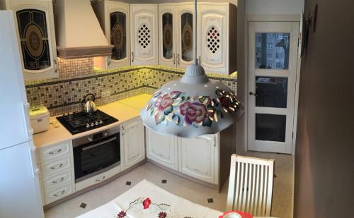 Плитка на кухню фартук 2021. Современный фартук для кухни