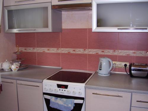 Сочетание цветов кухни и фартука. Как выбрать фартук для кухни: практические советы, фото примеры