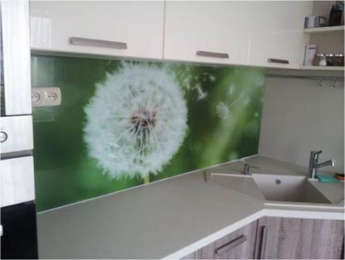 Рулонный фартук для кухни. Вариан.  Пластиковый фартук из АБС