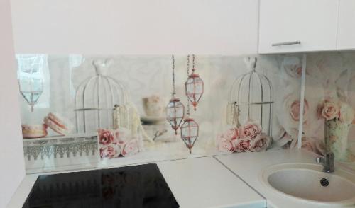 Рулонный фартук для кухни. Вариан.  Пластиковый фартук из АБС