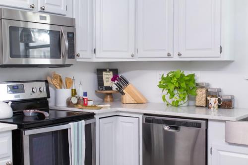 Фартук на кухню варианты отделки. Требования к кухонному фартуку 07 Фартук на кухню варианты отделки. Требования к кухонному фартуку 07