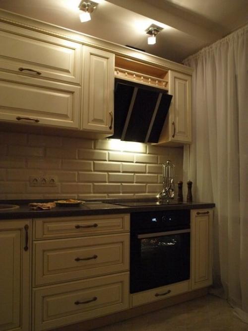 Какой можно сделать Фартук на кухню.  Фартук для кухни из плитки 04 Какой можно сделать Фартук на кухню.  Фартук для кухни из плитки 04