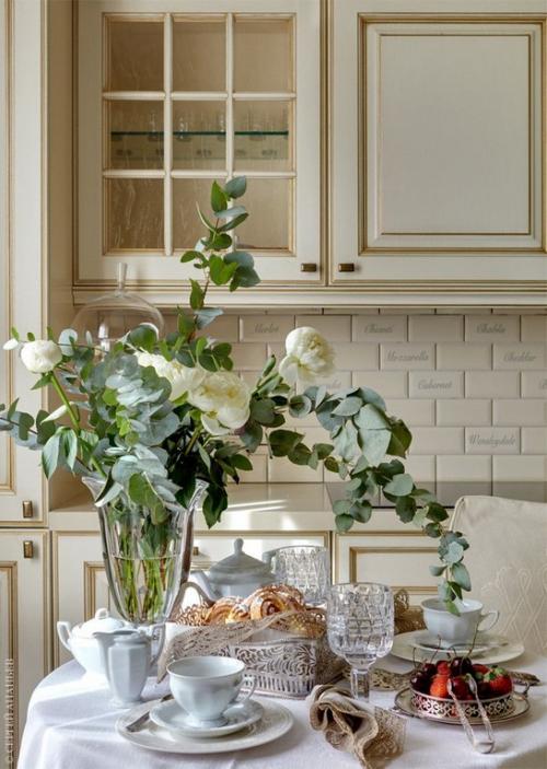 Декор кухни 2022. Дизайн маленькой кухни 2022: тренды и новинки + 115 современных идей в фото