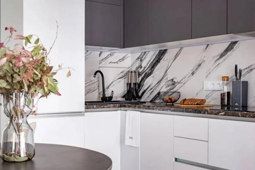 7 правил удачного сочетания фартука и кухонного гарнитура 04 7 правил удачного сочетания фартука и кухонного гарнитура 04