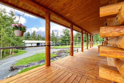 Профилированный брус или обычный. Обычный или профилированный брус?