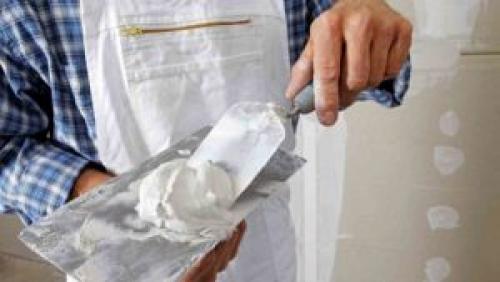 Как шпаклевать потолок бетонный. Шпаклевка бетонного потолка