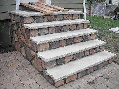 Крыльцо из металлического уголка и дерева своими руками. Крыльцо дома своими руками: поэтапная пристройка к дому 01 Крыльцо из металлического уголка и дерева своими руками. Крыльцо дома своими руками: поэтапная пристройка к дому 01