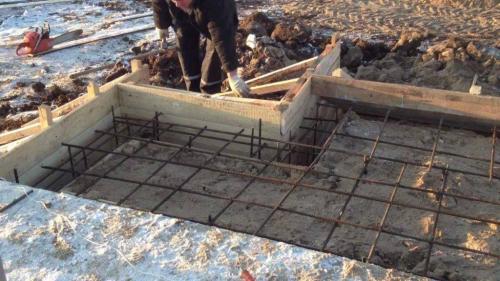 Крыльцо из металлического уголка и дерева своими руками. Крыльцо дома своими руками: поэтапная пристройка к дому 16