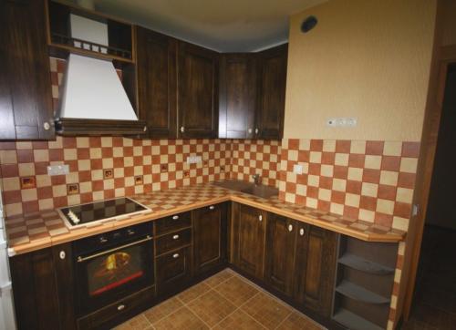 Фартук из плитки на столешницу. Эстетика и практичность: столешницы из плитки для кухни