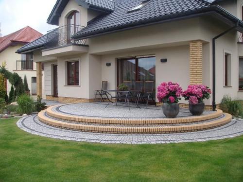 Красивые варианты оформления металлического крыльца. Крыльцо — 115 фото стильного оформления и этапы постройки крыльца для частного дома 38