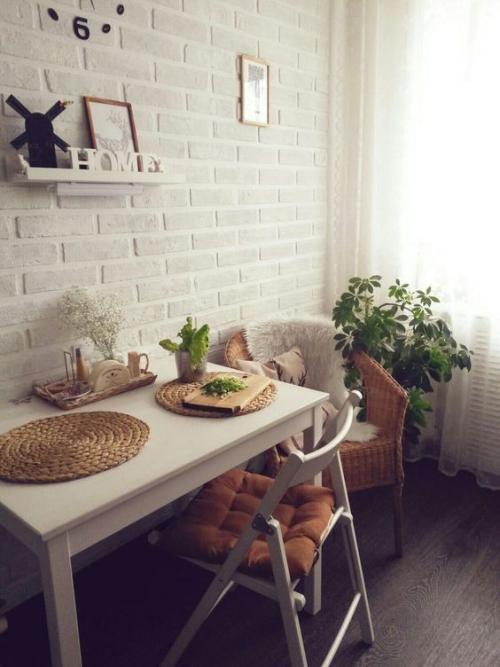 Дизайн кухни с зелеными обоями. Обои для зеленой кухни в интерьере— фото 21