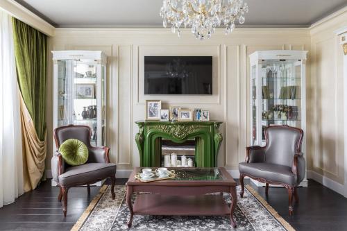 Как расставить мебель в квадратной комнате. Дизайн квадратного зала