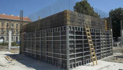 Мелкощитовая опалубка: сфера применения, монтаж на участке