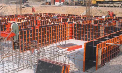 Мелкощитовая опалубка: сфера применения, монтаж на участке