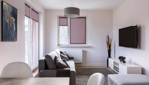 Интерьер хайтек с большими окнами: современность и свет 13 Интерьер хайтек с большими окнами: современность и свет 13