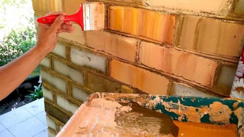 В какой цвет покрасить кирпичную стену. Покраска кирпичной стены своими руками