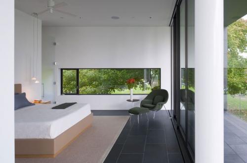 Современные интерьеры с хай-тек окнами: как создать стильное пространство 11