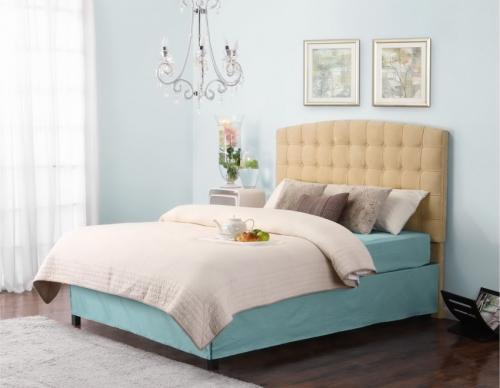 Кровать с мягким изголовьем в интерьере спальни. Кровать с мягким изголовьем – 140 фото самых интересных дизайнерских моделей 2022 года