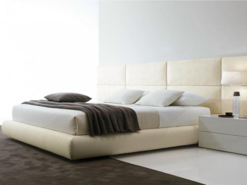 Кровать с мягким изголовьем в интерьере спальни. Кровать с мягким изголовьем – 140 фото самых интересных дизайнерских моделей 2022 года