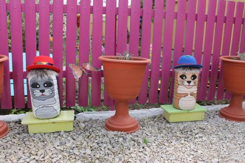 Поделки из пластиковых бутылок для сада пошаговая инструкция. Поделки для сада и огорода и описание, как их делать своими руками