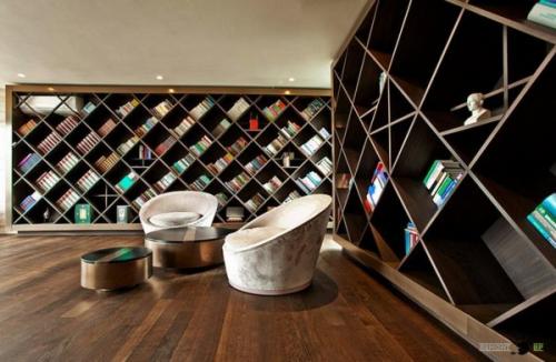 Настенные полки в интерьере гостинной. Настенные полки в интерьере гостиной — фото примеров