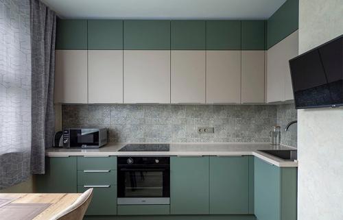 Создание уютной бело-зеленой кухни в 10 квадратных метрах с лоджией 09 Создание уютной бело-зеленой кухни в 10 квадратных метрах с лоджией 09